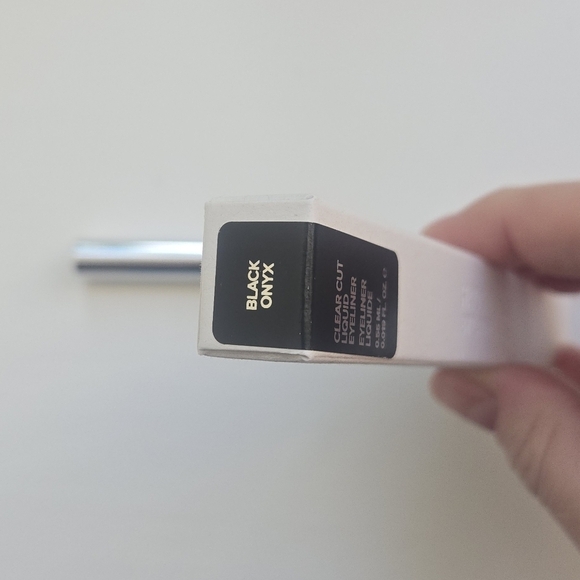HAUS LABS Clear Cut Liquid Eyeliner By Lady Gaga Black Onyx - Picture 12 of 12